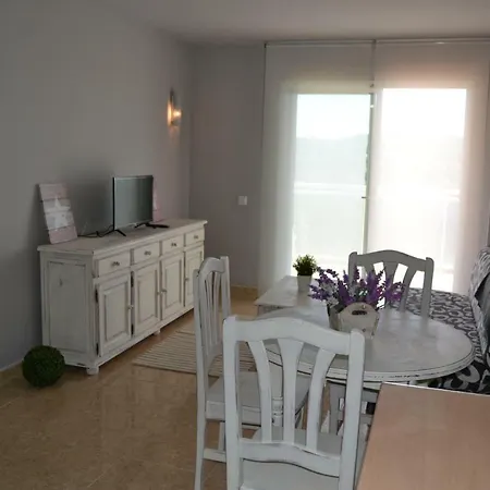 Lovely Familiar With Pool In Cap Apartment Salou
