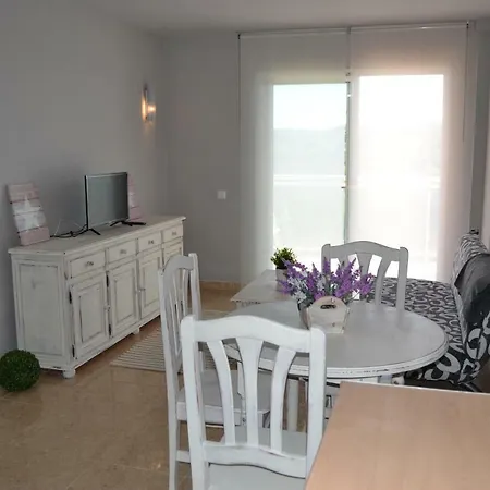 Apartment Lovely Familiar With Pool In Cap Salou
