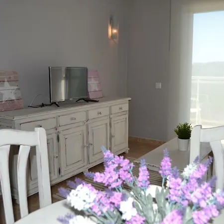 Apartment Lovely Familiar With Pool In Cap *
