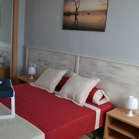 Lovely Familiar With Pool In Cap Apartment